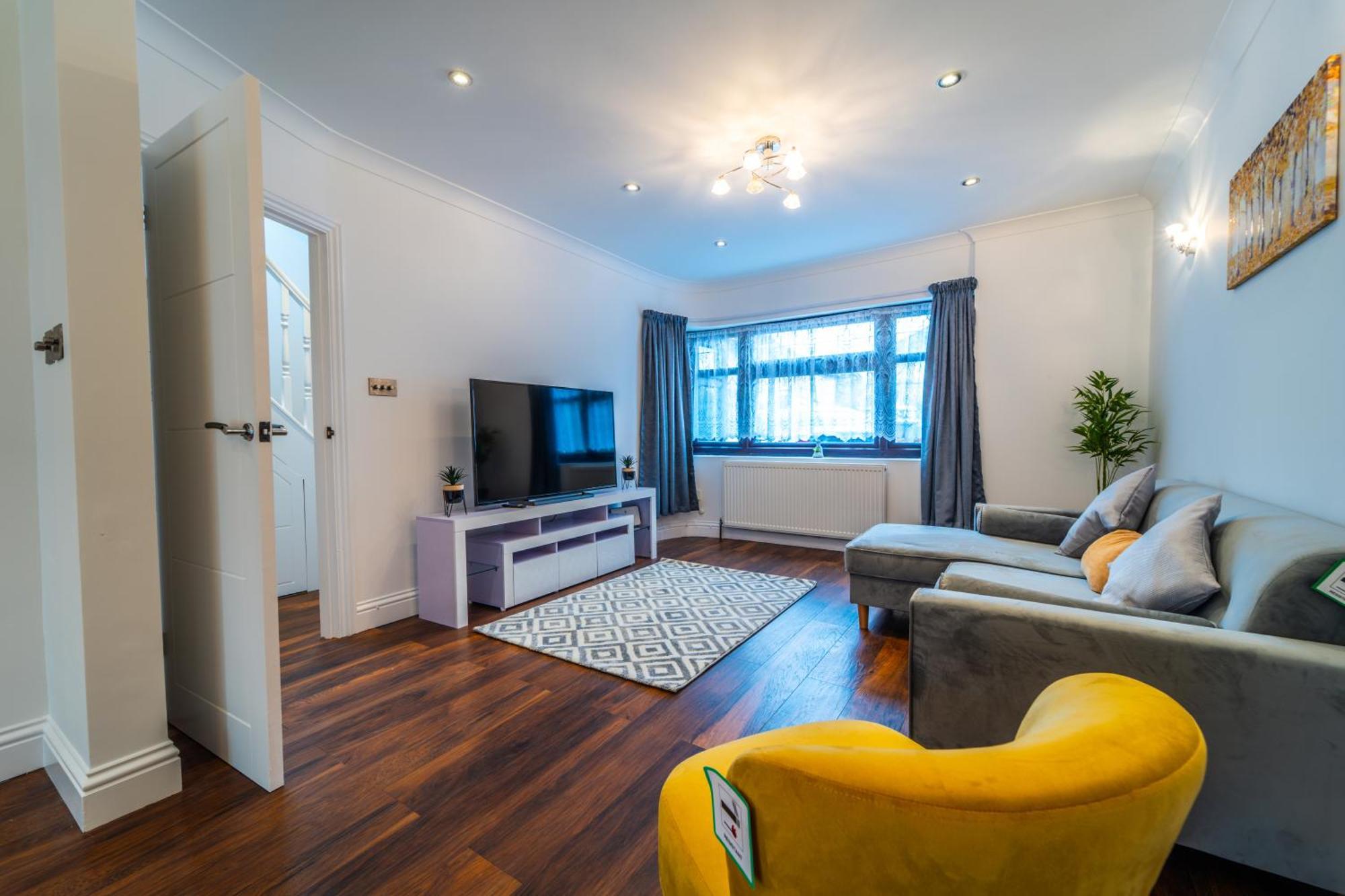 Modern Spacious 4 Bed Hayes Home With Free Parking Exteriör bild